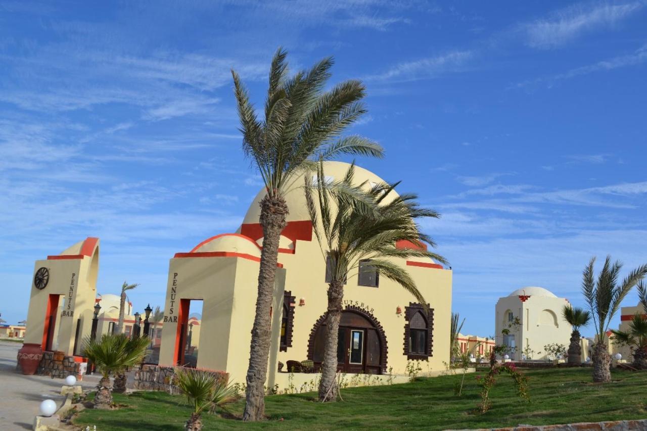 Hostmark Zabargad Beach Resort Abū Ghuşūn Exterior foto