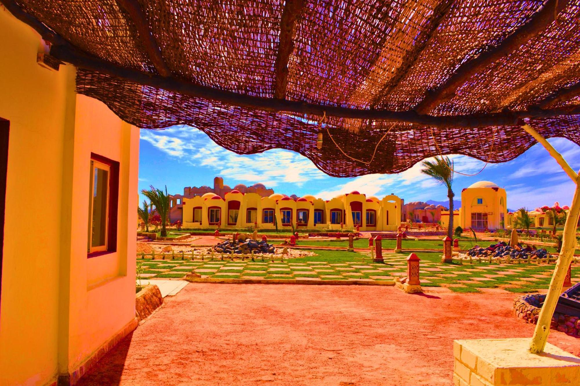 Hostmark Zabargad Beach Resort Abū Ghuşūn Exterior foto