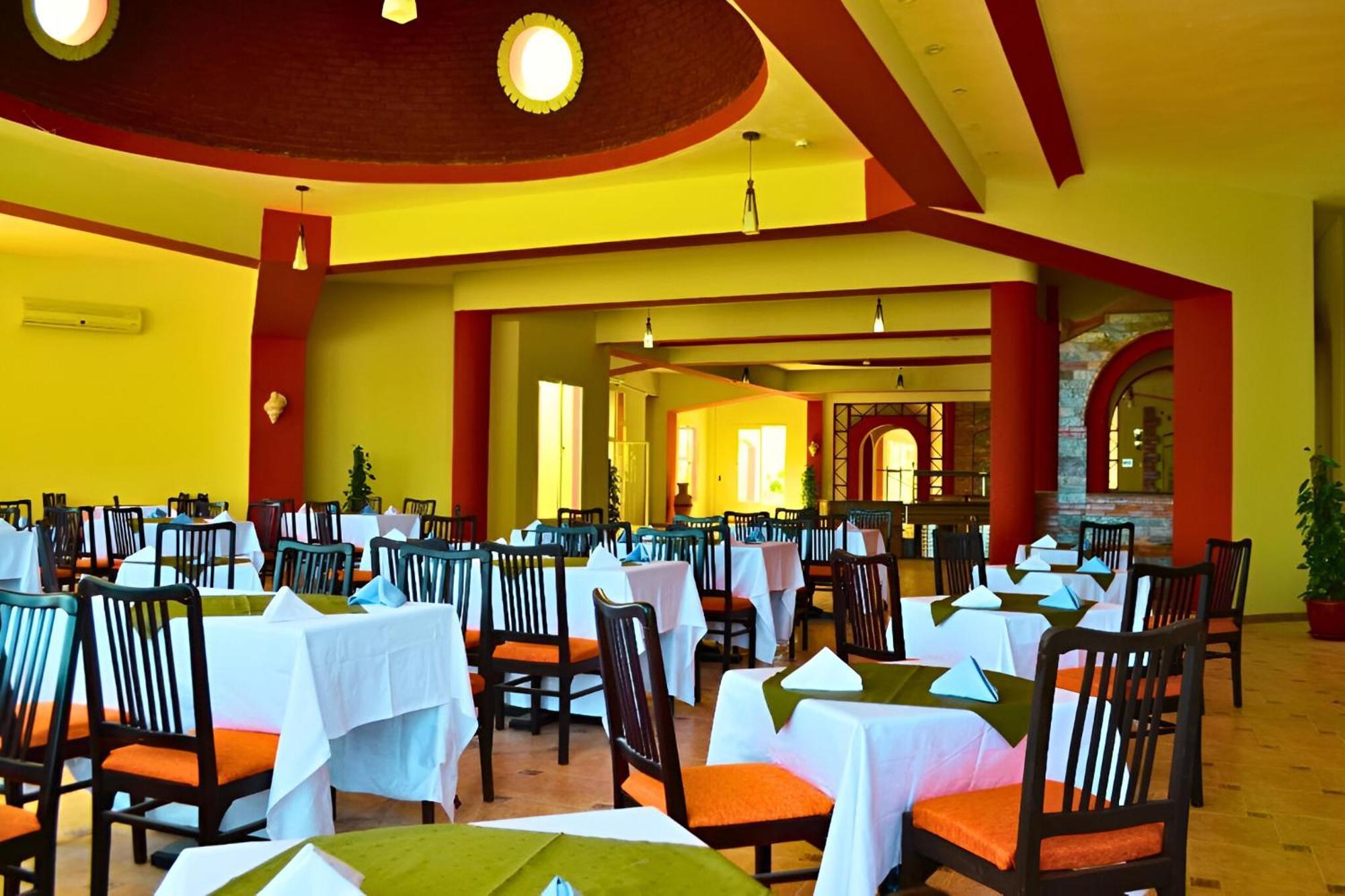 Hostmark Zabargad Beach Resort Abū Ghuşūn Exterior foto